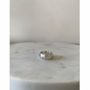 figシルバーリング　universe包まれる安心感　SV925