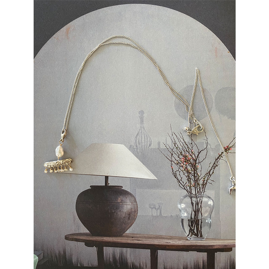 fig|パールとシルバーのネックレス