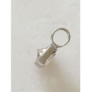 ルチルクオーツのペンダントトップのサイド