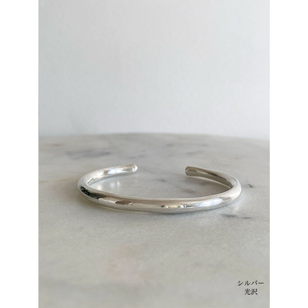figジュエリー シルバーバングル光沢