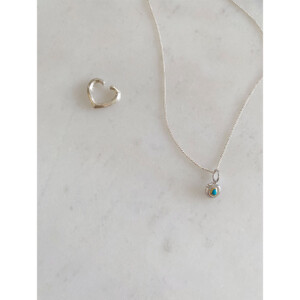 figターコイズペンダントトップ　quiet center | 芯に戻る　SV925