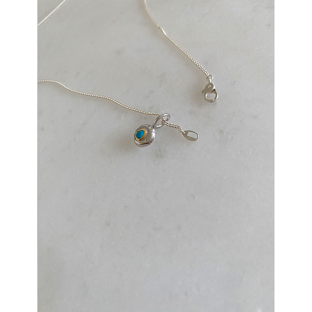 figターコイズペンダントトップ　ネックレス　SV925