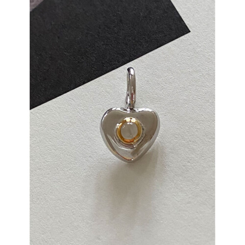 figムーンストーンとハートのペンダントトップ　quiet warmth  | 静かなぬくもりSV925