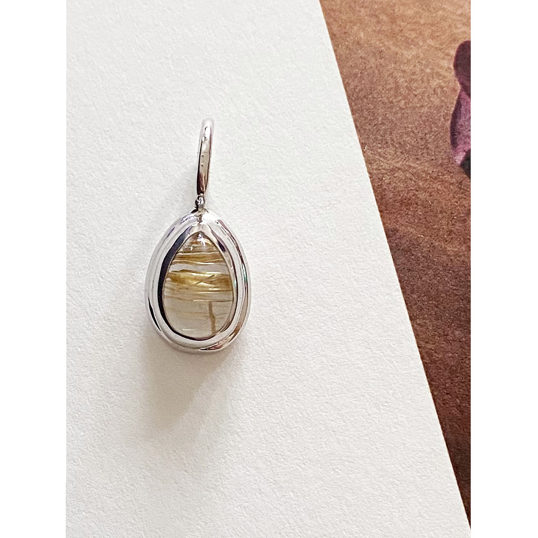 figルチルクオーツのペンダントトップ　clear line|進む道が見える　SV925