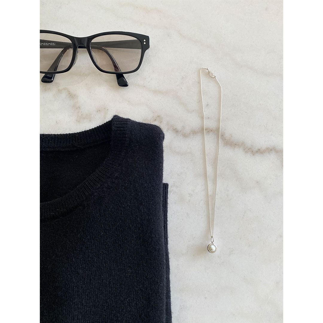 figパールネックレスのスタイリング