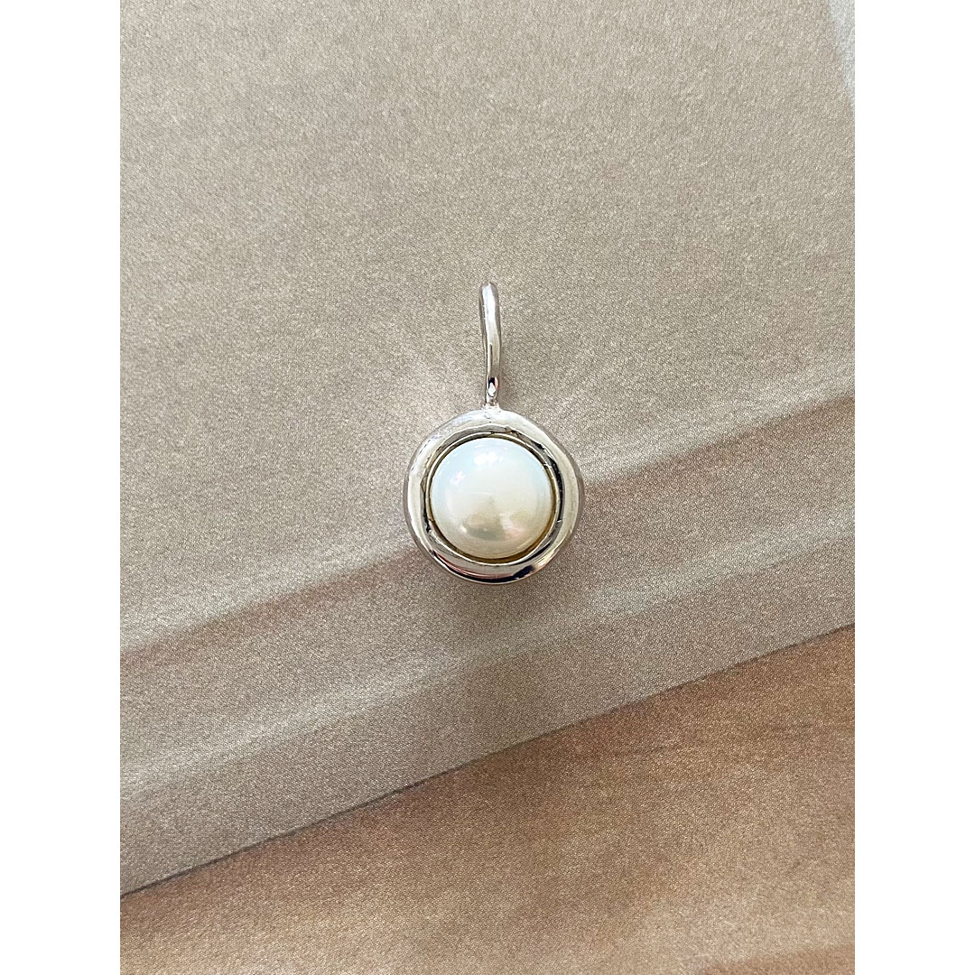 figパールペンダントトップ　quiet pearl やわらかな芯　SV925